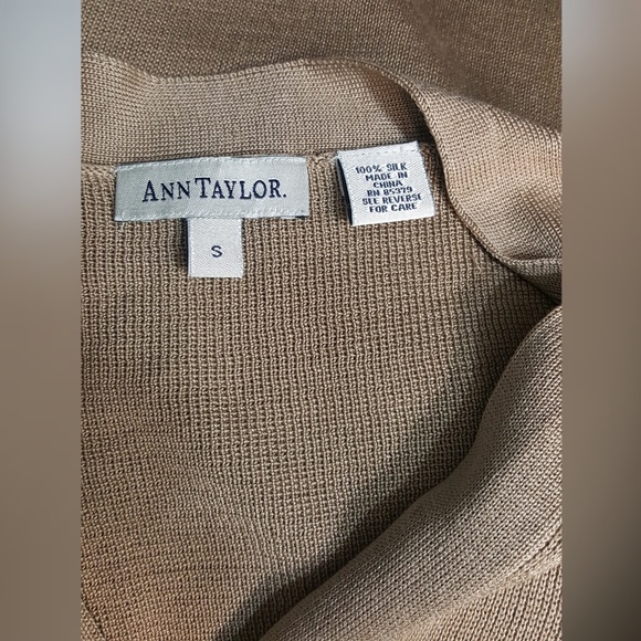 Ann Taylor Sweater - Picture 2 of 3